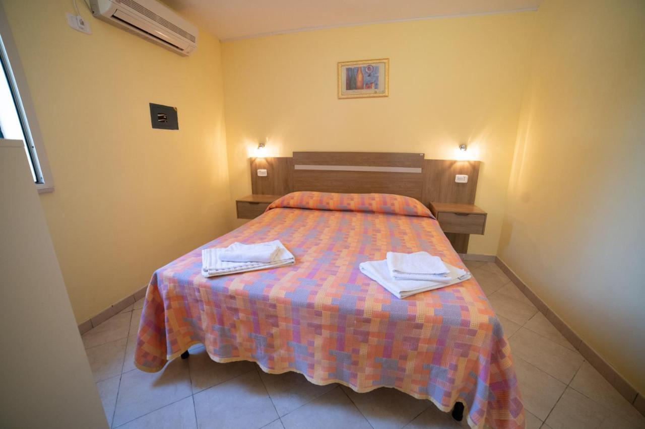 Coppola Rossa Relax Bed & Breakfast Vieste Bagian luar foto