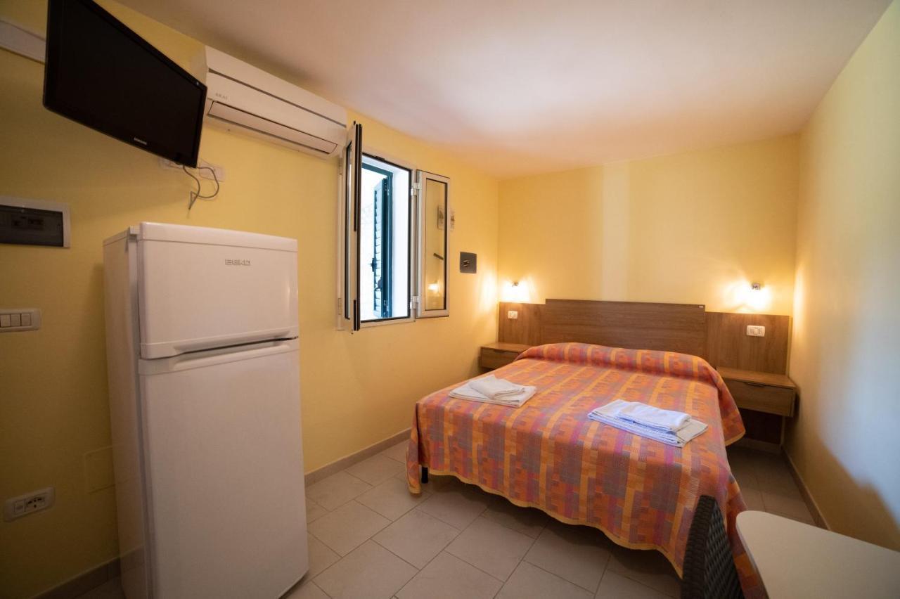 Coppola Rossa Relax Bed & Breakfast Vieste Bagian luar foto