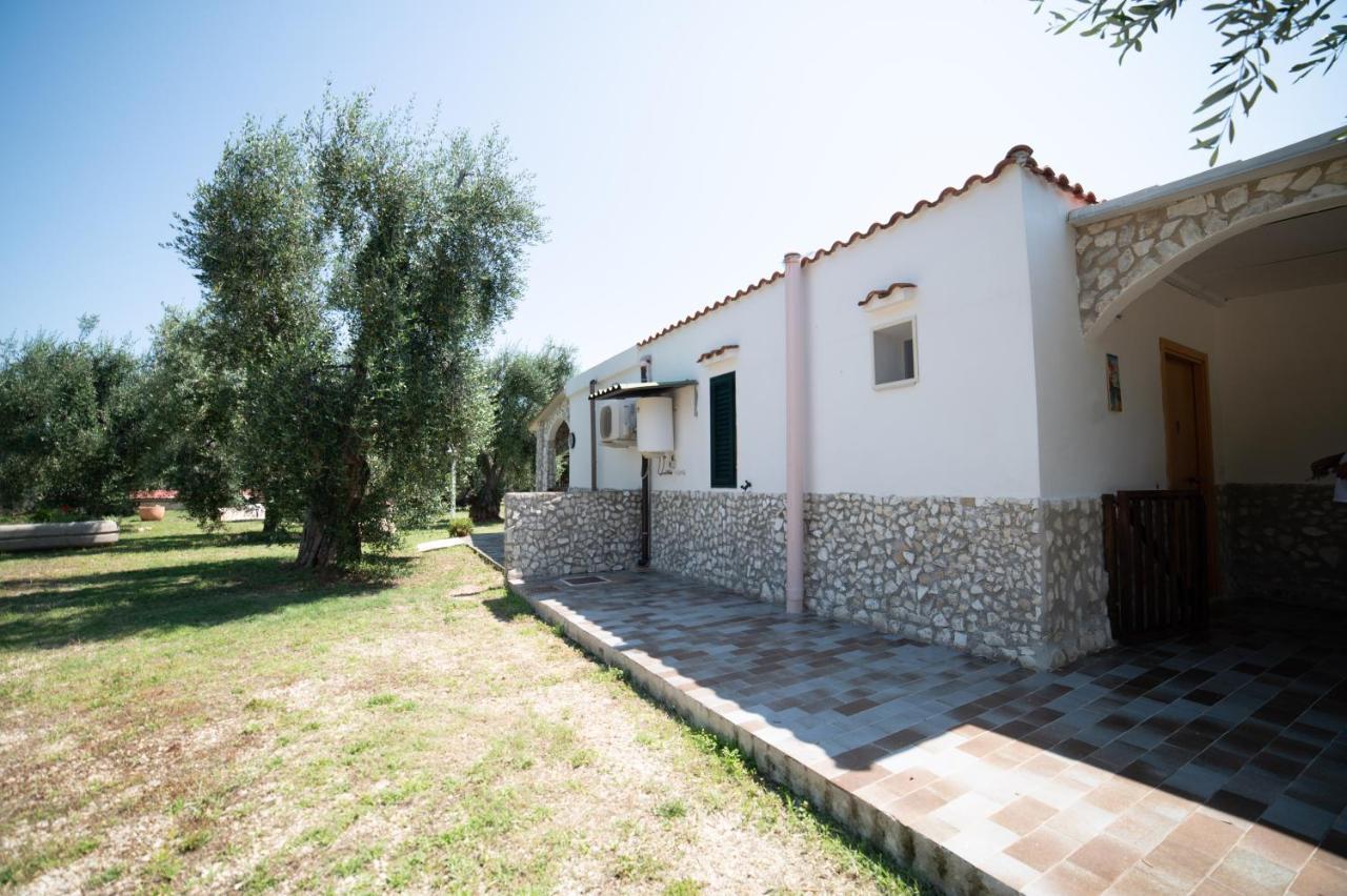 Coppola Rossa Relax Bed & Breakfast Vieste Bagian luar foto